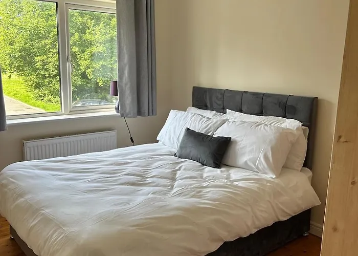 Fab Location For Exploring Clare Hébergement de vacances