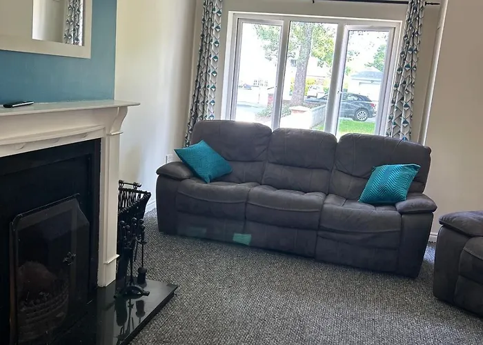 Fab Location For Exploring Clare Feriehus *